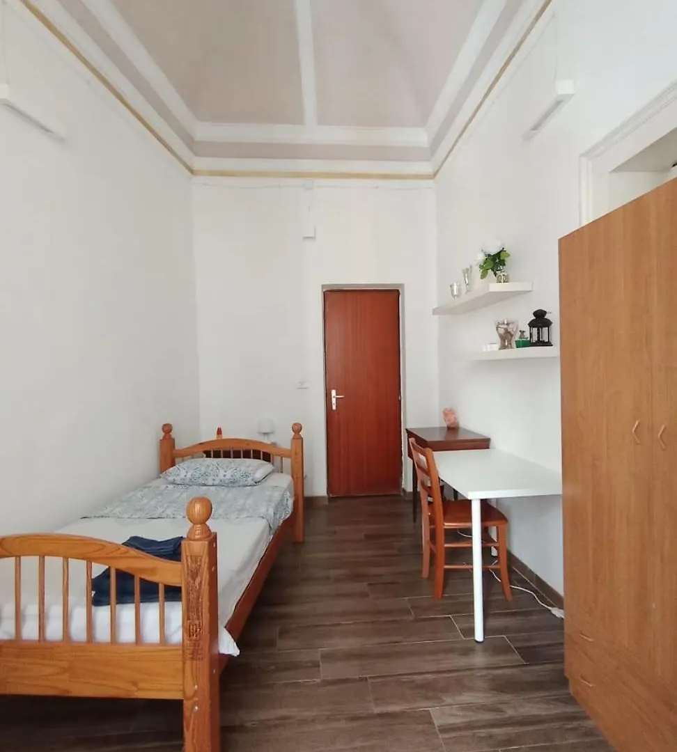 Couette-café Bed and Breakfast Art In Center à Catane Italie